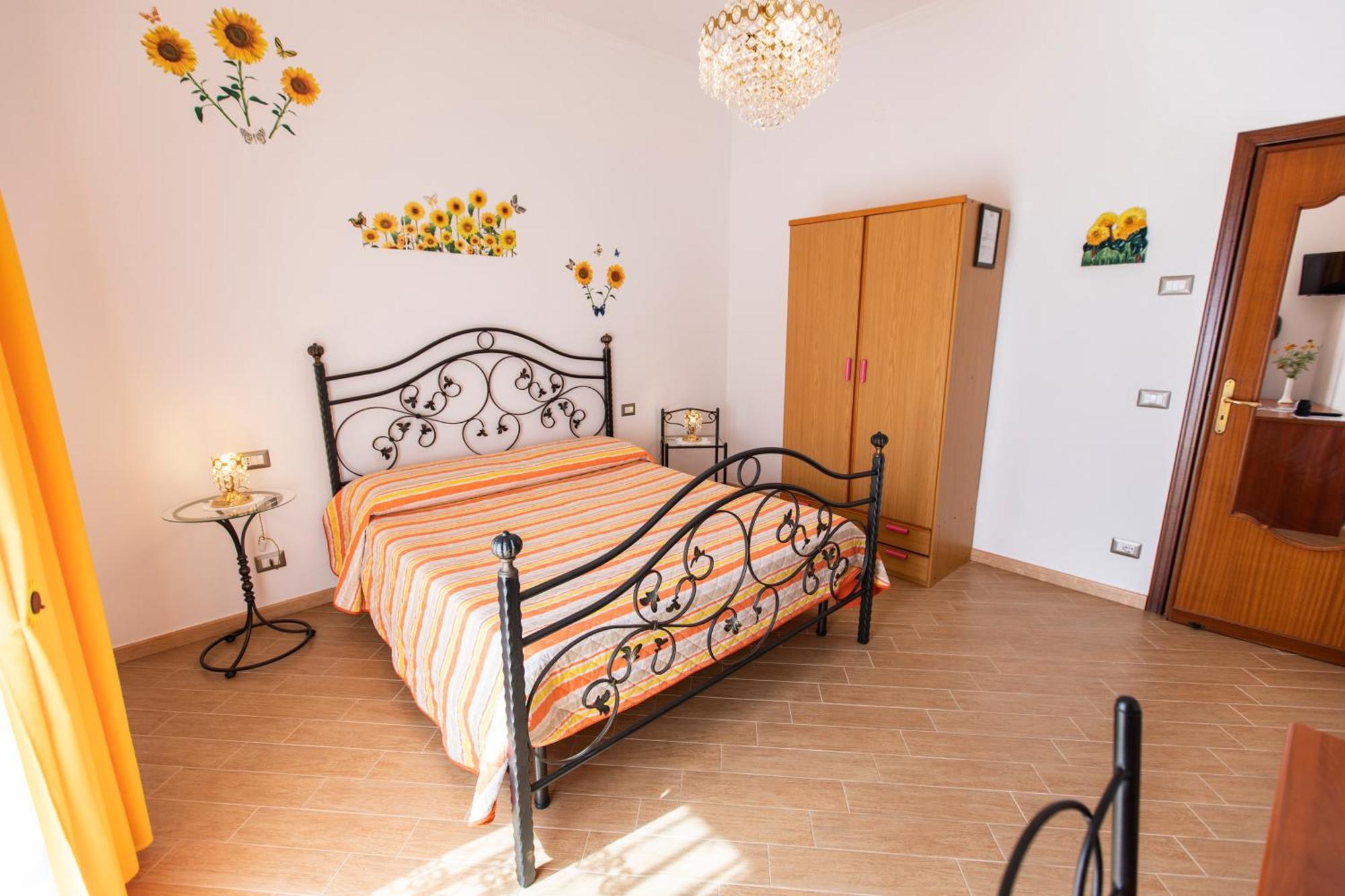 Sant'Anna Bed & Breakfast Аджерола Екстериор снимка
