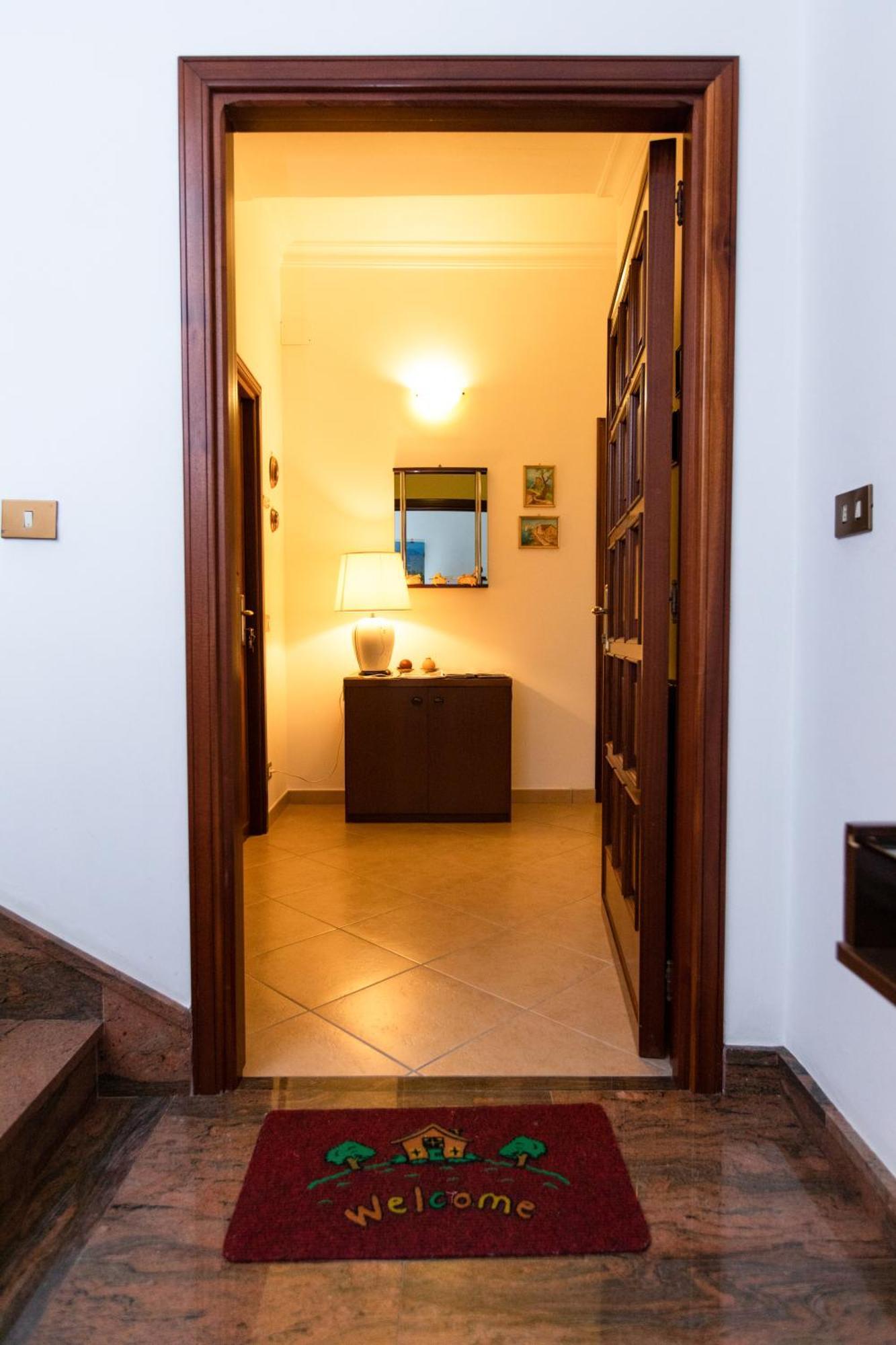Sant'Anna Bed & Breakfast Аджерола Екстериор снимка