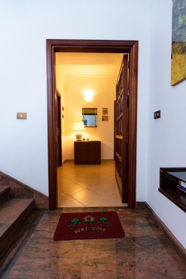 Sant'Anna Bed & Breakfast Аджерола Екстериор снимка